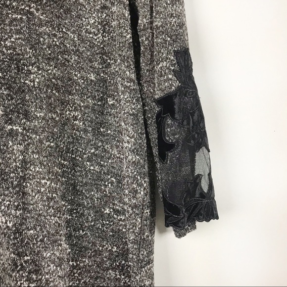 🔴Mauricie’s | Sweater Lace sleeve Top - Picture 4 of 6